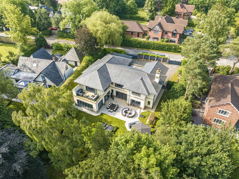 View Full Details for Torkington Road, Wilmslow, SK9 2AE