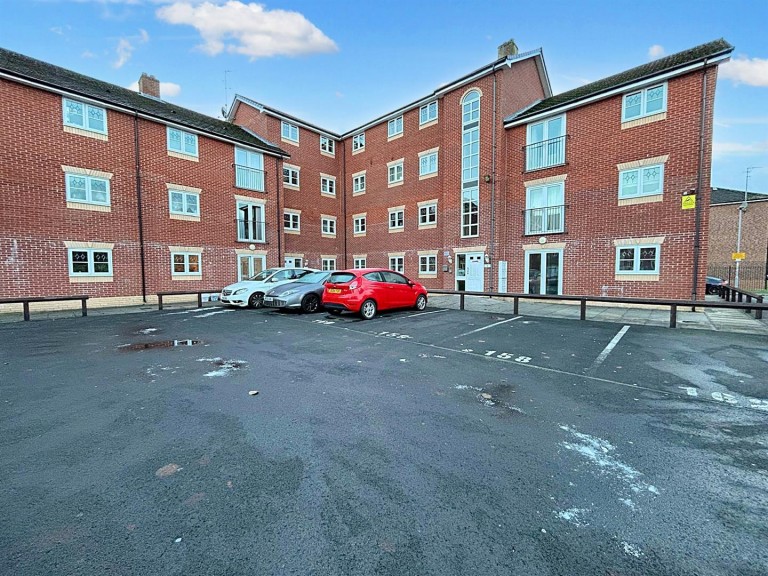 View Full Details for Lawnhurst Avenue, Wythenshawe