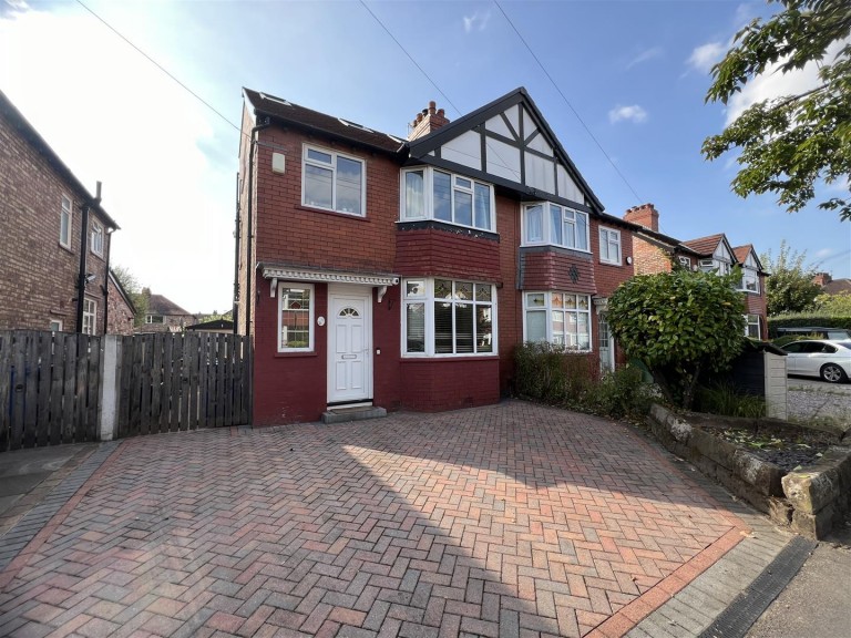 View Full Details for Beeston Avenue, Timperley, Altrincham